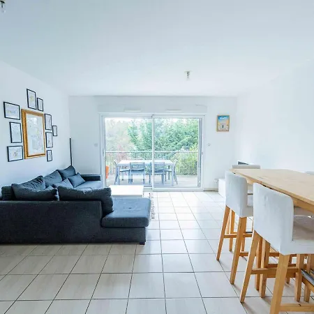 Maison 2 Avec Terrasse, 2 Parkings Et Piscine * Nimes